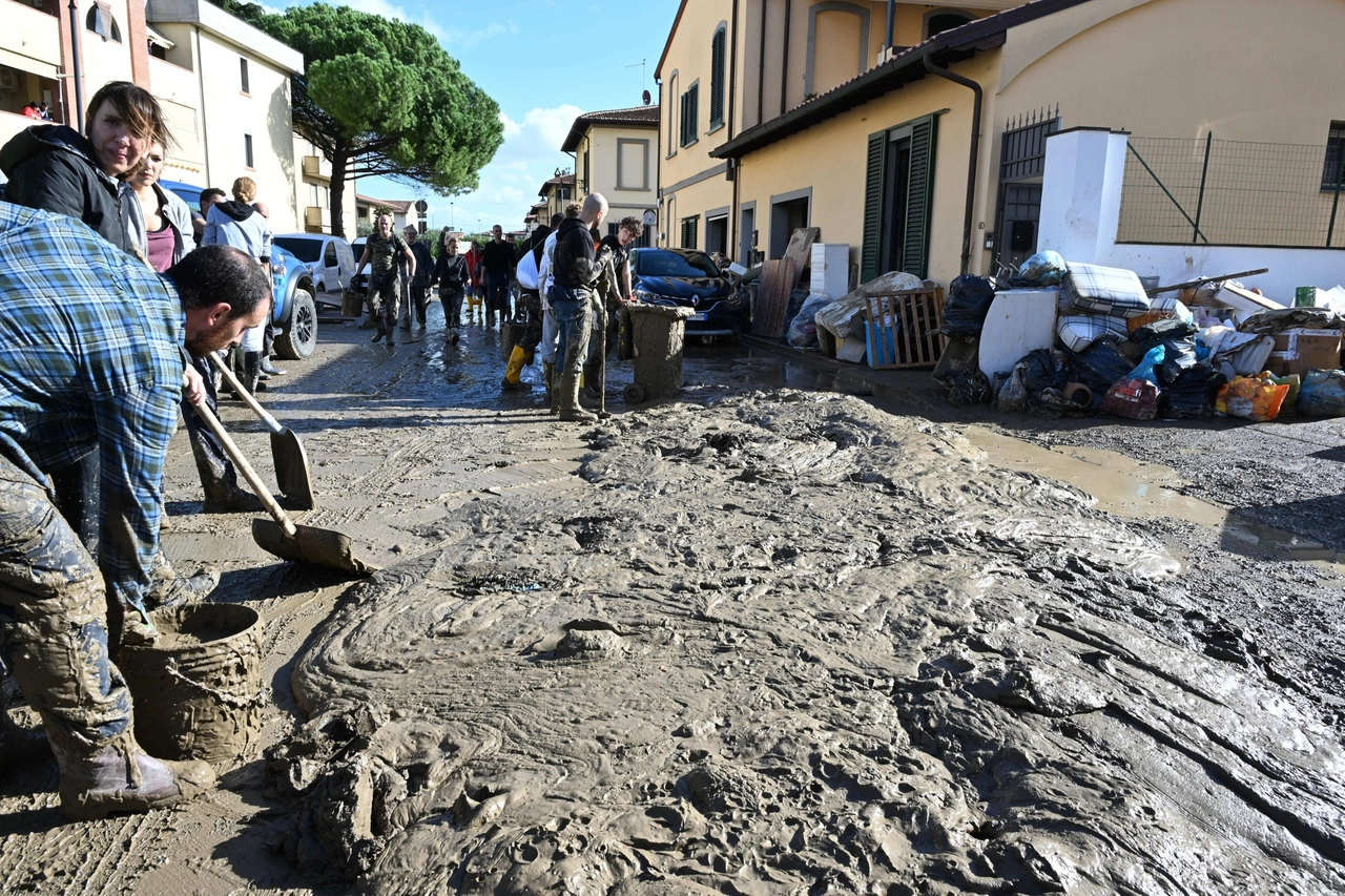 Alluvione Campi Bisenzio (Ansa)