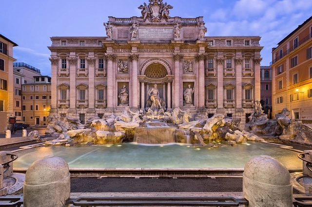 La fontana di Trevi a Roma