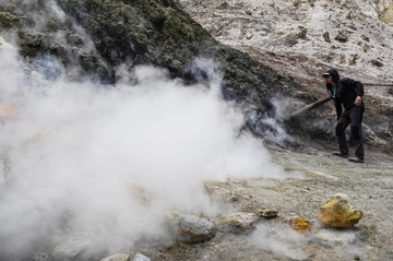 Terremoti Campi Flegrei, quanto dobbiamo preoccuparci? La risposta della direttrice dell’Ingv