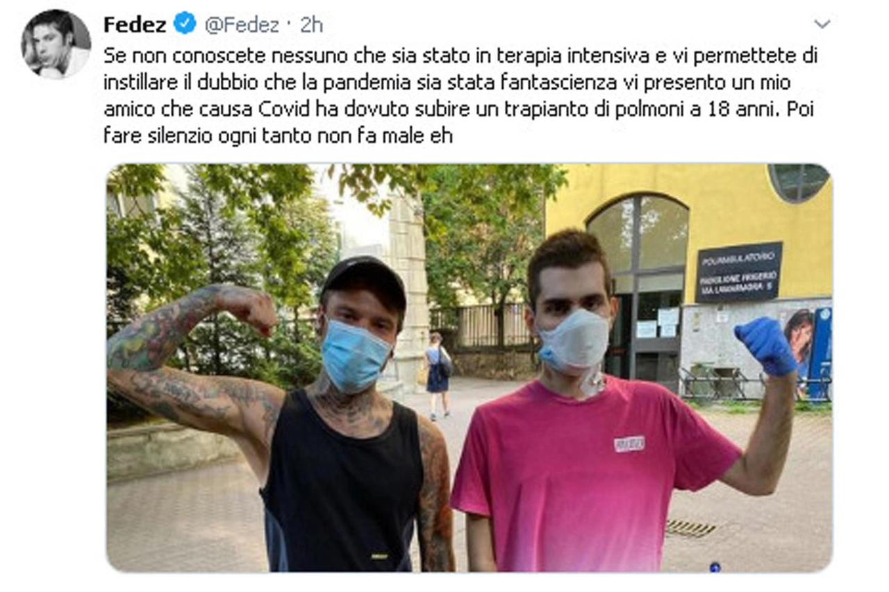 Coronavirus, il post di Fedez su Twitter (Ansa)