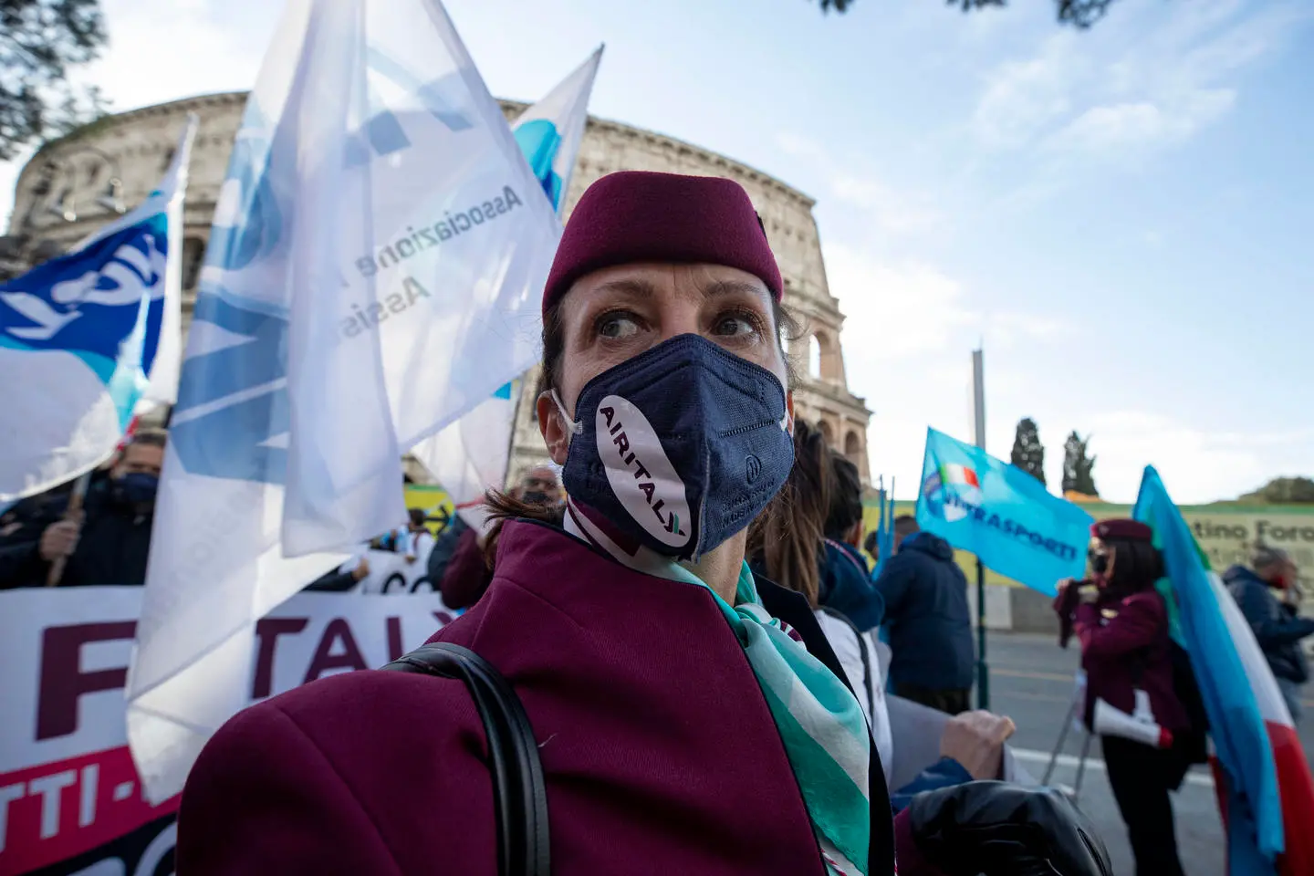 Roma, Air Italy, protesta dei lavoratori: "Stop ai licenziamenti e cassa"