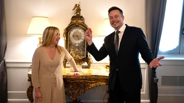 Nuova gigafactory. Tesla Musk a Palazzo Chigi. Altro derby con la Francia