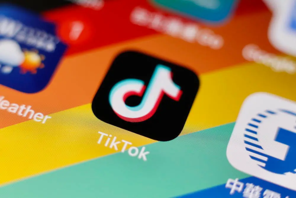 TikTok e privacy degli utenti: si muove anche la Commissione Europea