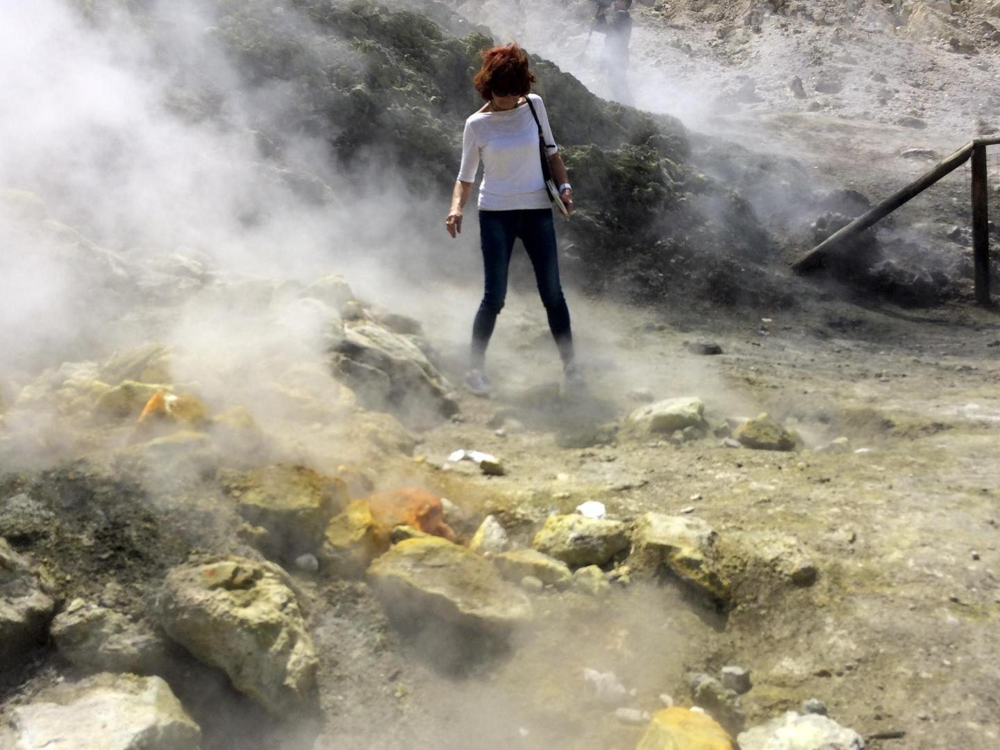 Campi Flegrei Il Supervulcano Dà Segnali Di Irrequietezza 2867