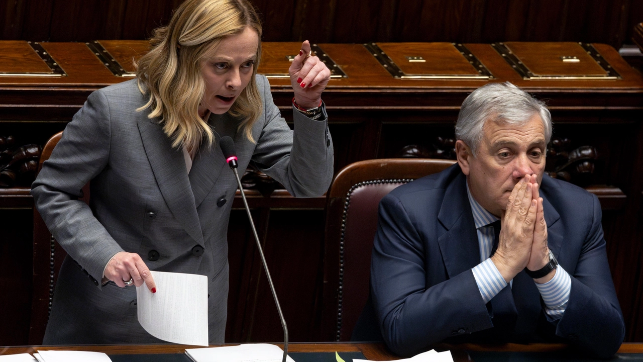 La premier Giorgia Meloni durante le comunicazioni alla Camera (Ansa)