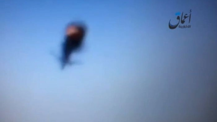 Un frammento del video-rivendicazione dell'Isis sul presunto abbattimento dell'aereo russo