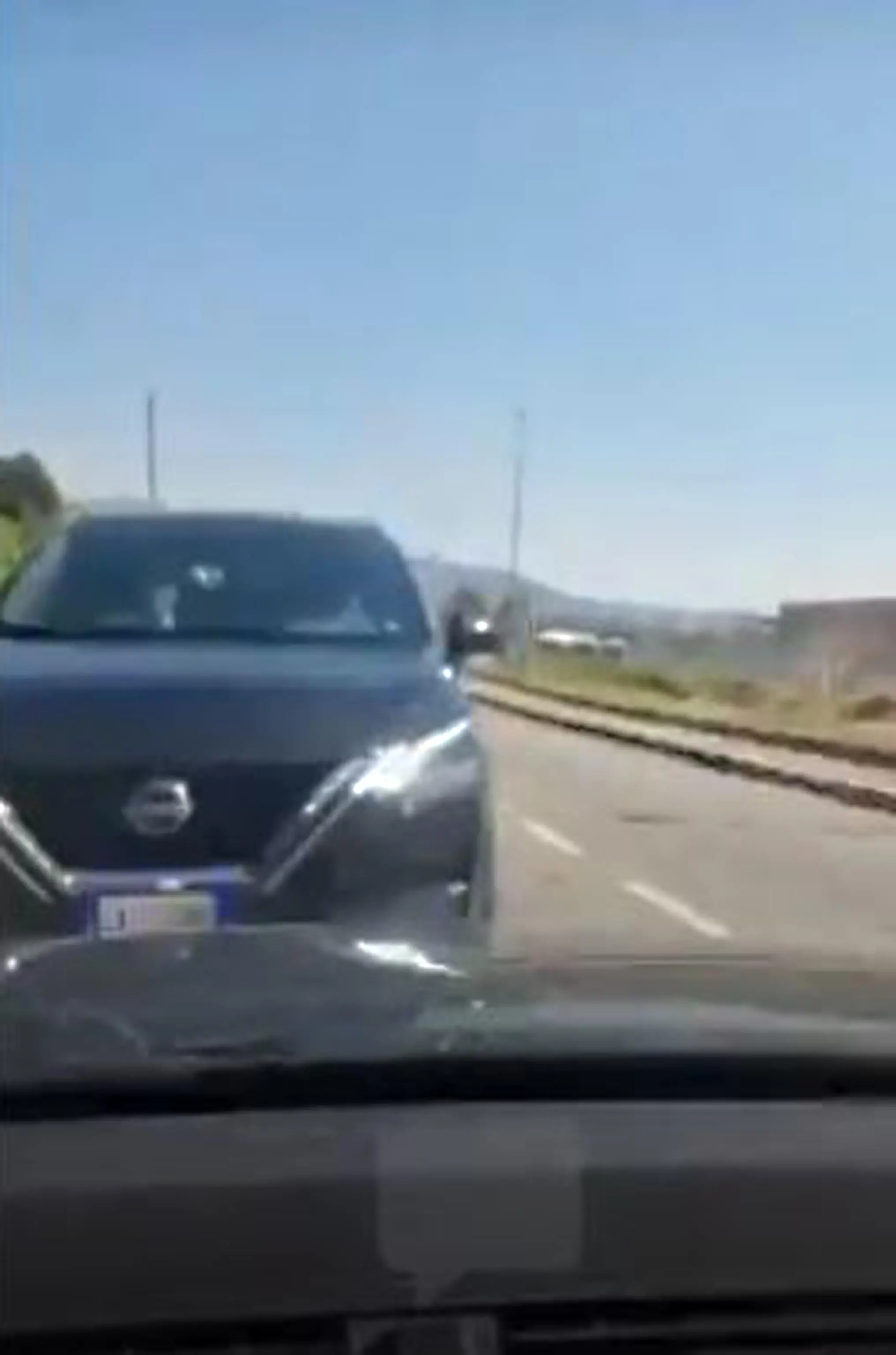 Alatri, scontro tra due auto: uno dei conducenti stava facendo una diretta social