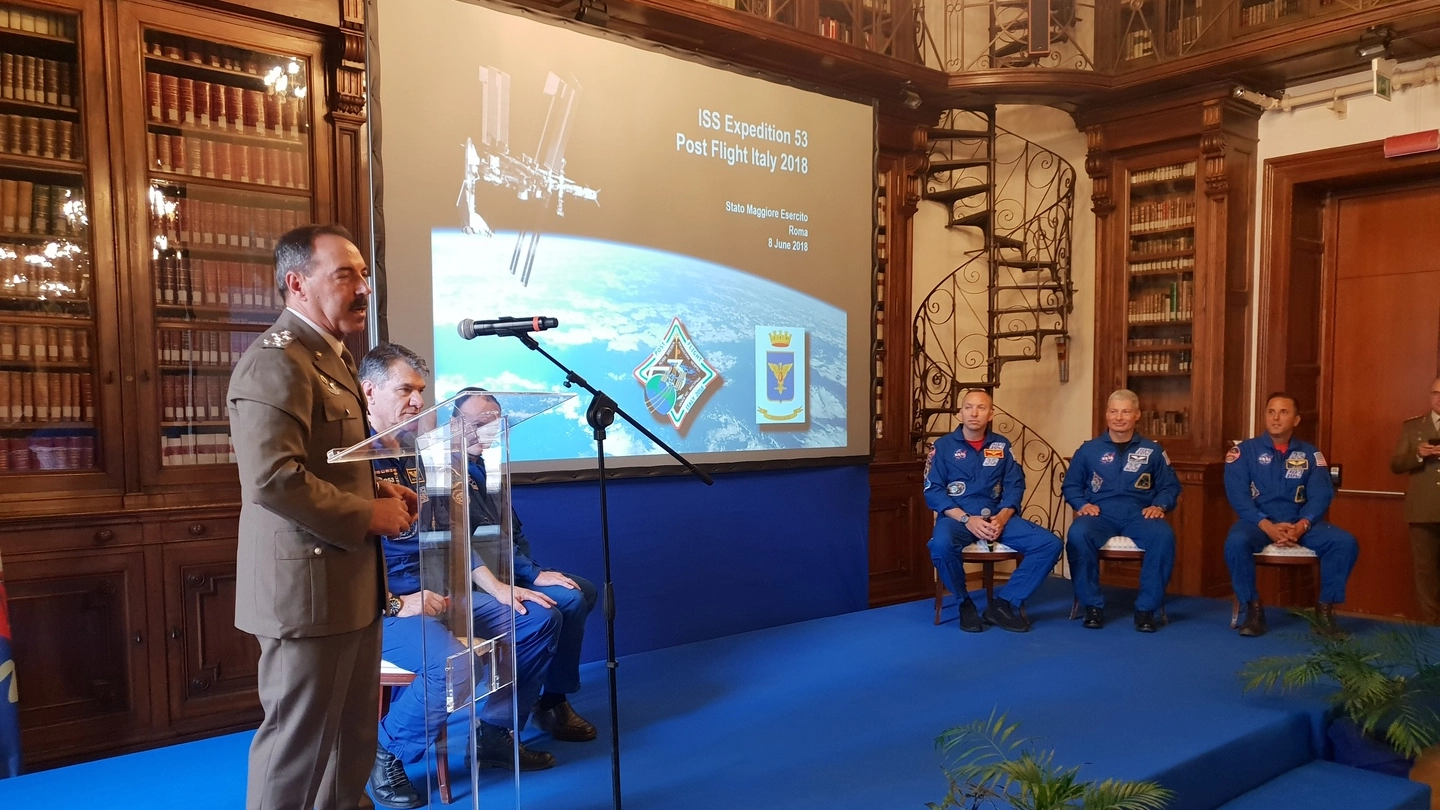 Roma, il Capo di SME introduce conferenza Paolo Nespoli a Palazzo Esercito (Dire)