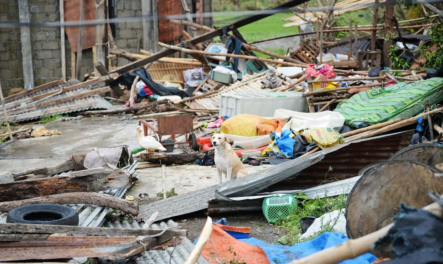 Il tifone Mangkhut si abbatte sulle Filippine. Morti e devastazioni. Ora trema Hong Kong