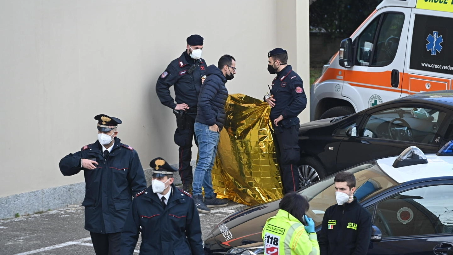 Torino: bimbo precipita dall'ottavo piano e muore