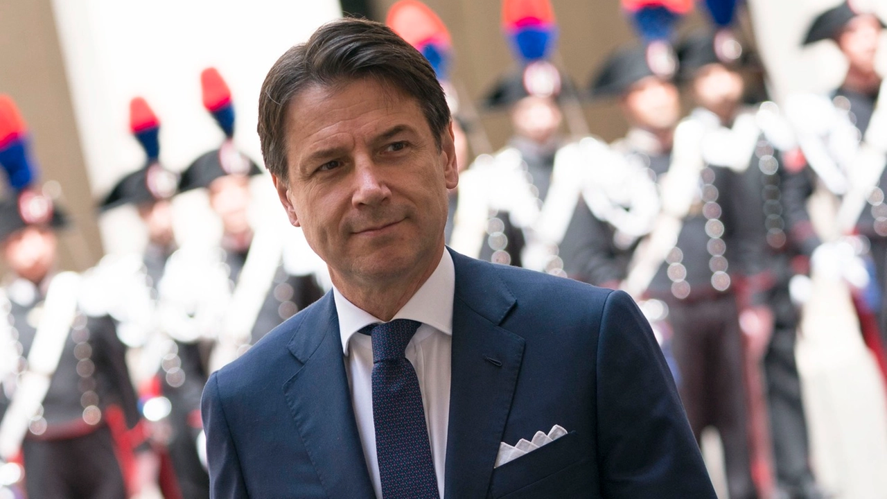 Il premier Giuseppe Conte (Ansa)