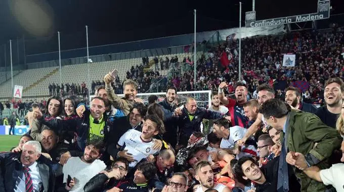 Stadio Crotone, rinviata decisione