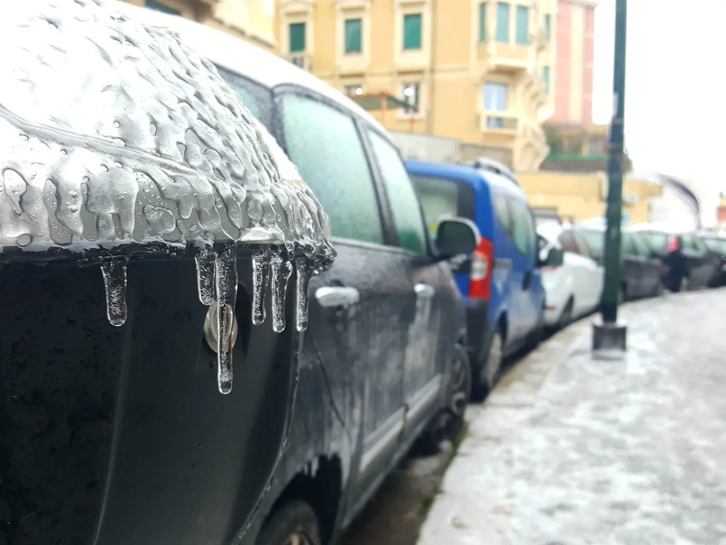 Previsioni meteo, ancora neve e gelicidio