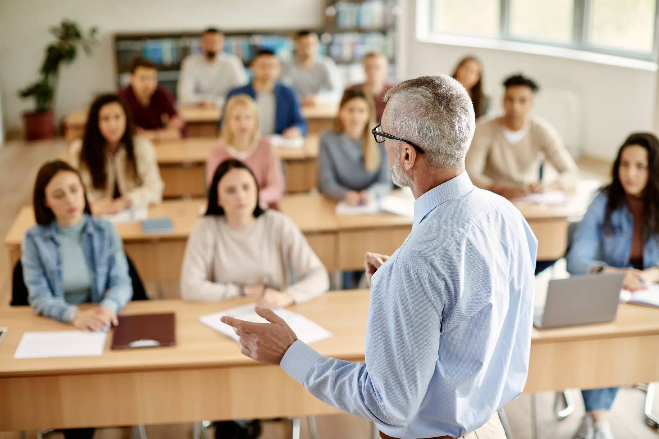 Isee Università 2024, come risparmiare sulle tasse universitarie. La guida