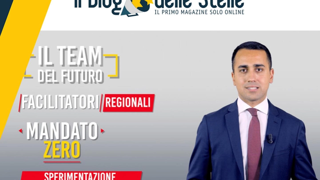 Luigi Di Maio sul Blog delle Stelle presenta il 'mandato zero' (Ansa)