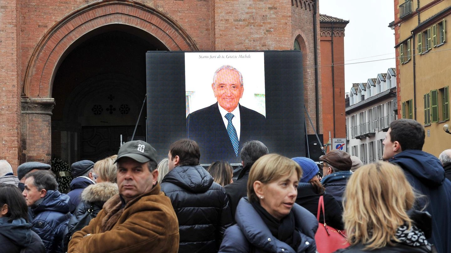 Ferrero ad Alba i funerali. Il sindaco