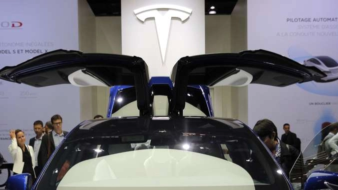 Tesla batte Ford, seconda valore mercato