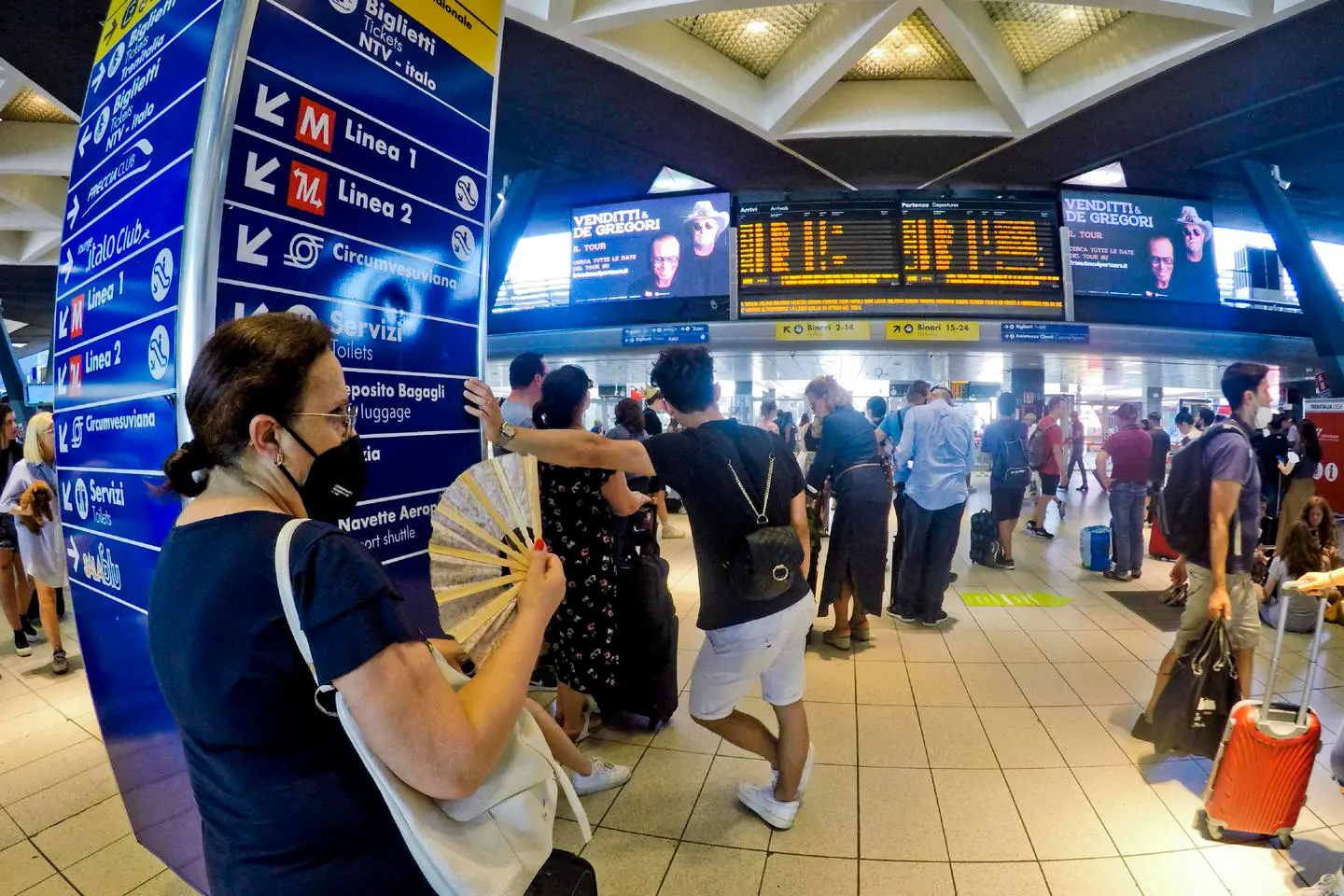 Treno deragliato a Roma: traffico ancora sospeso sull'Alta Velocita per Napoli e Pescara