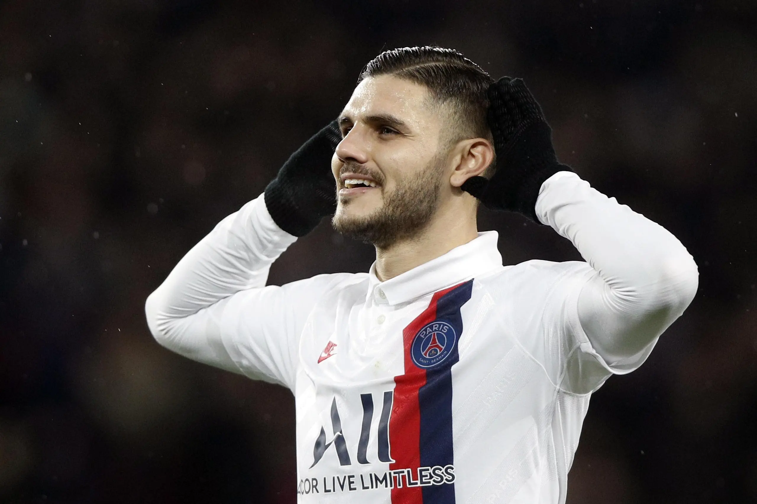 Icardi, prima tripletta in Francia: "Mi piacerebbe restare al Psg"