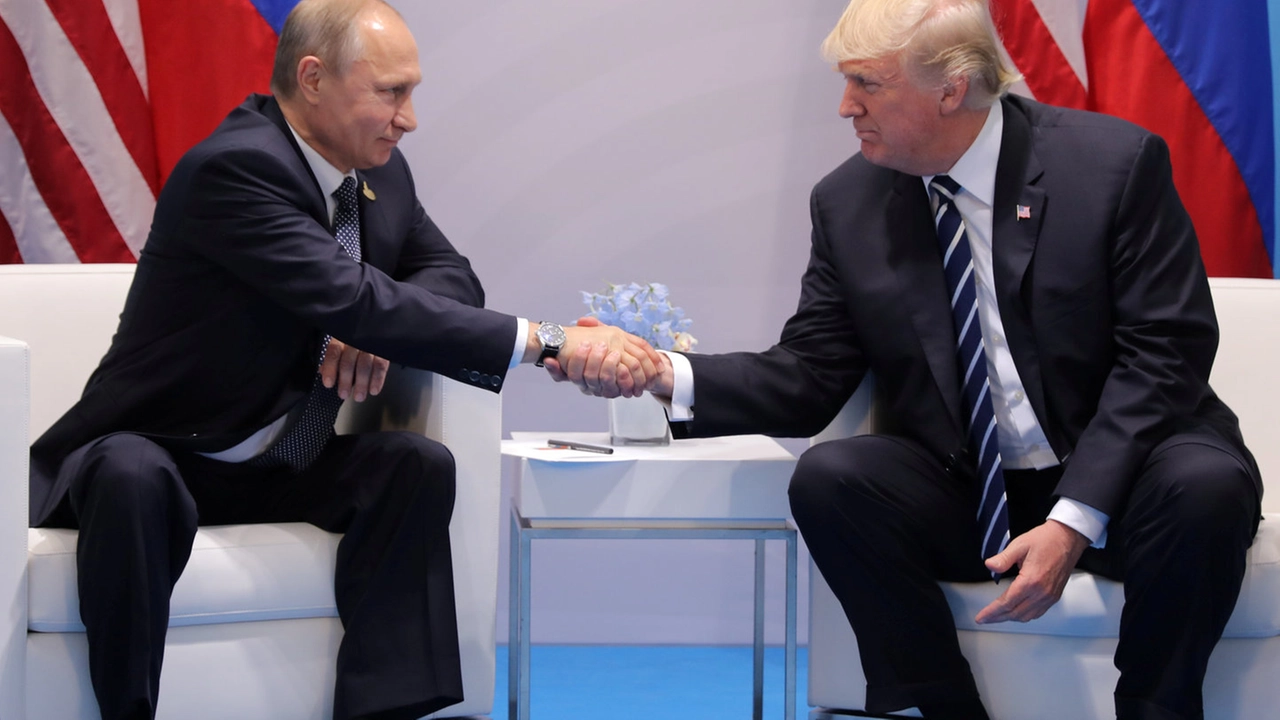 Vladimir Putin e Donald Trump (Lapresse)