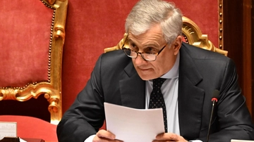 Il ministro Tajani: "Non diamo armi a Tel Aviv, Schlein è male informata. Navi italiane nel Mar Rosso"