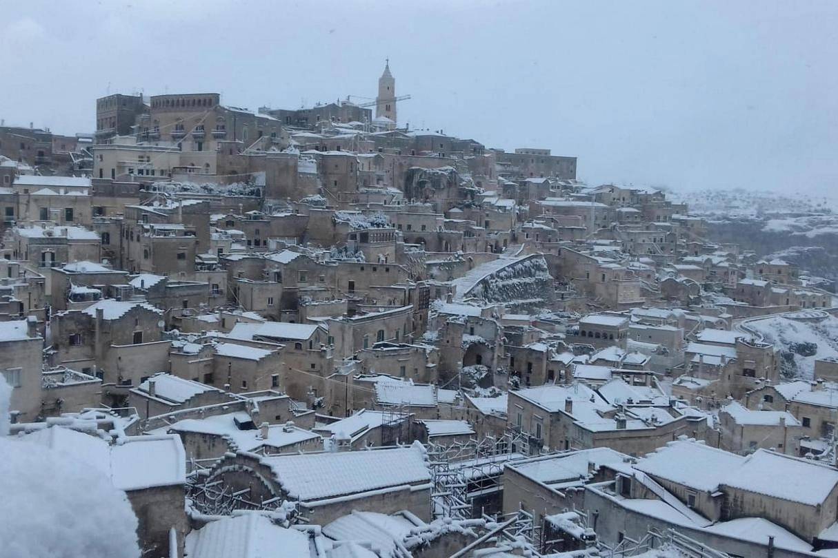 MATERA_36008757_111247