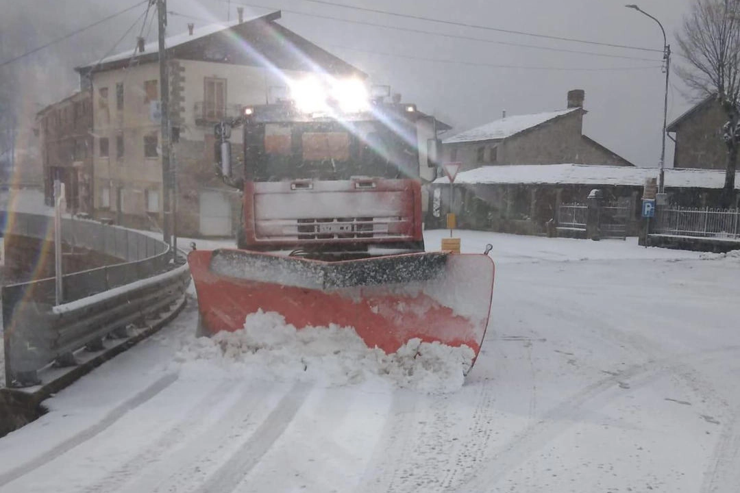 Neve in Appennino (Ansa)