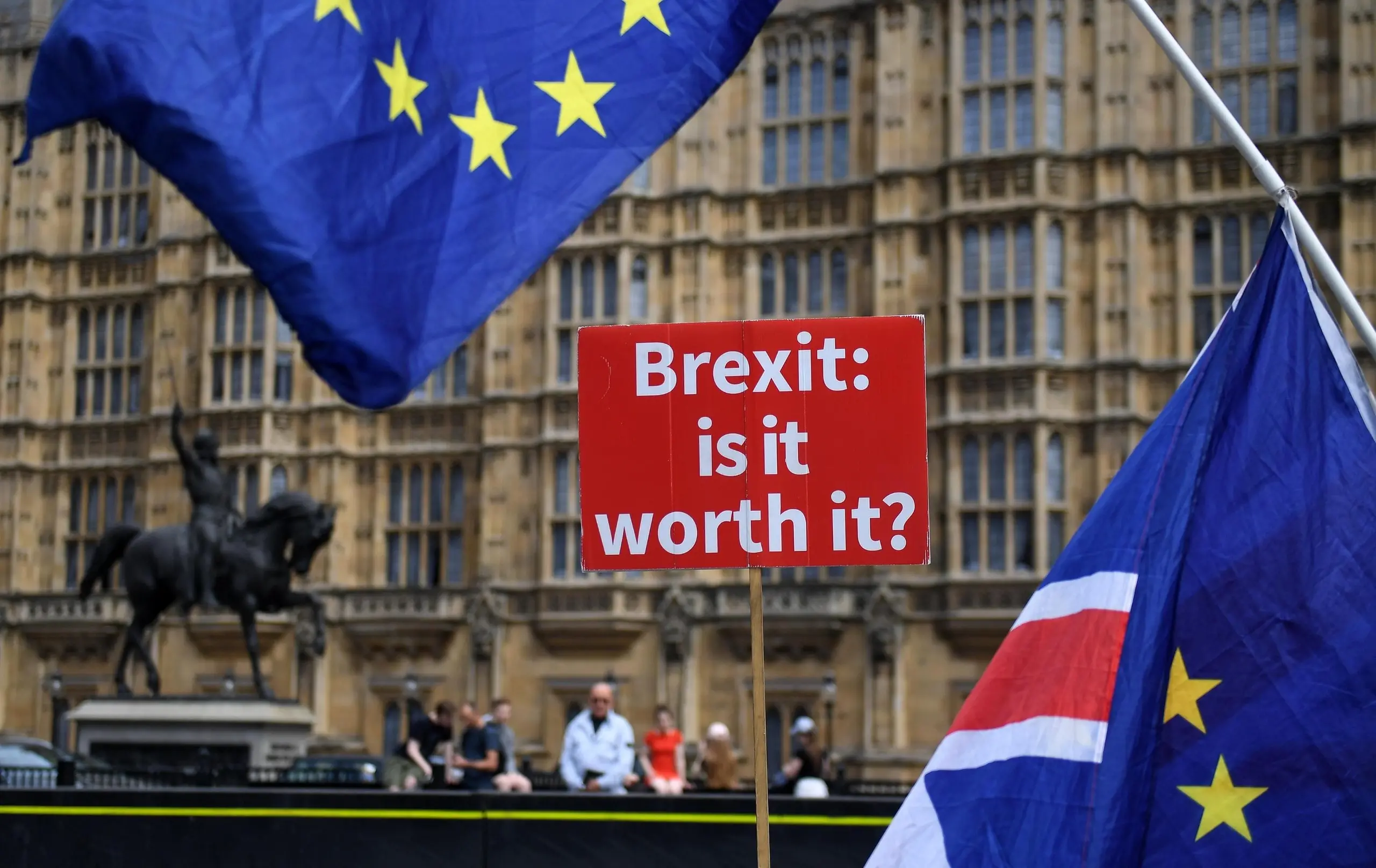 Brexit, Ue agli Stati membri: "Siate pronti al fallimento dei negoziati"