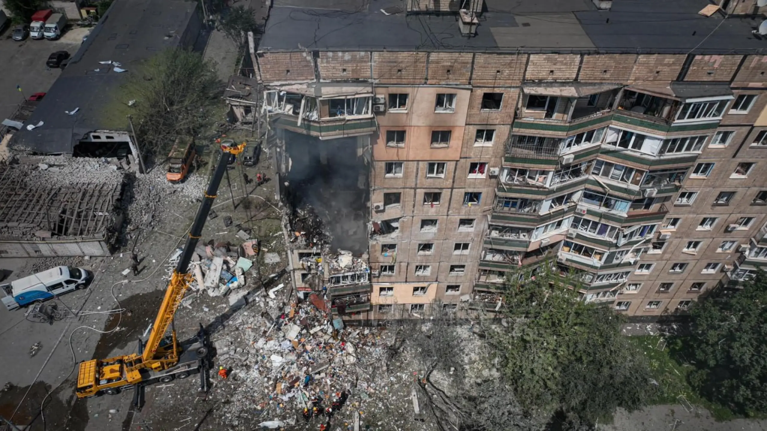 Ucraina, Missili Russi Sulla Città Di Zelensky: 6 Morti E Decine Di ...