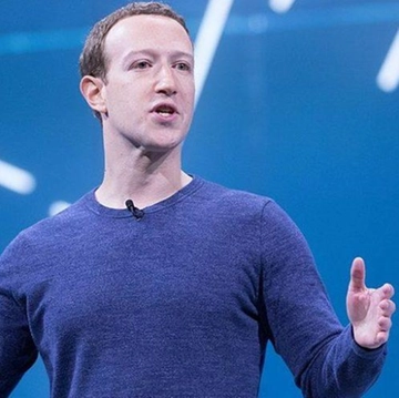 Sfida Zuckerberg-Musk Threads fa subito boom: già 30 milioni di iscritti Twitter: "È spionaggio"