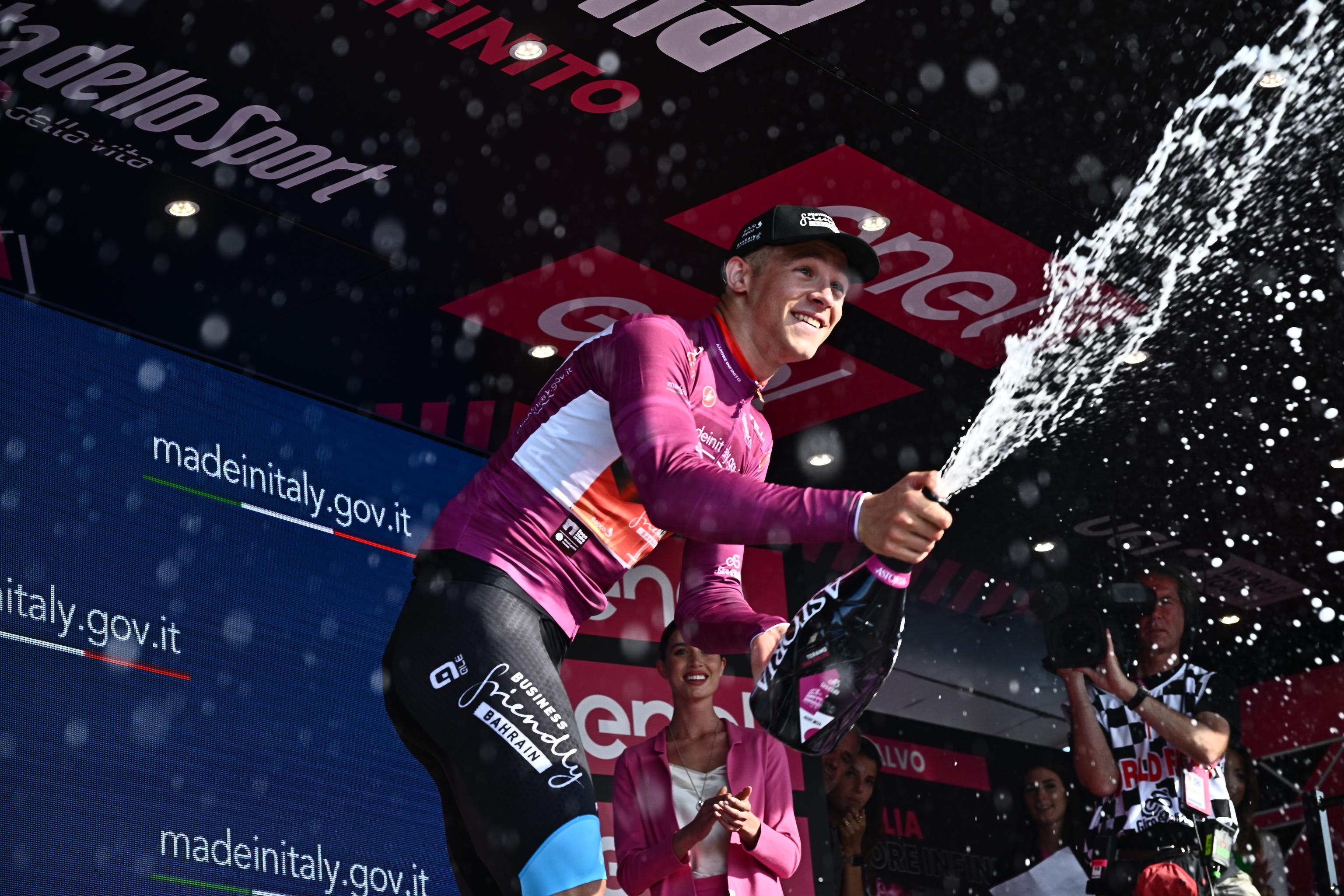 Le pagelle della seconda tappa del Giro d’Italia 2023 10 a Milan, 4 al