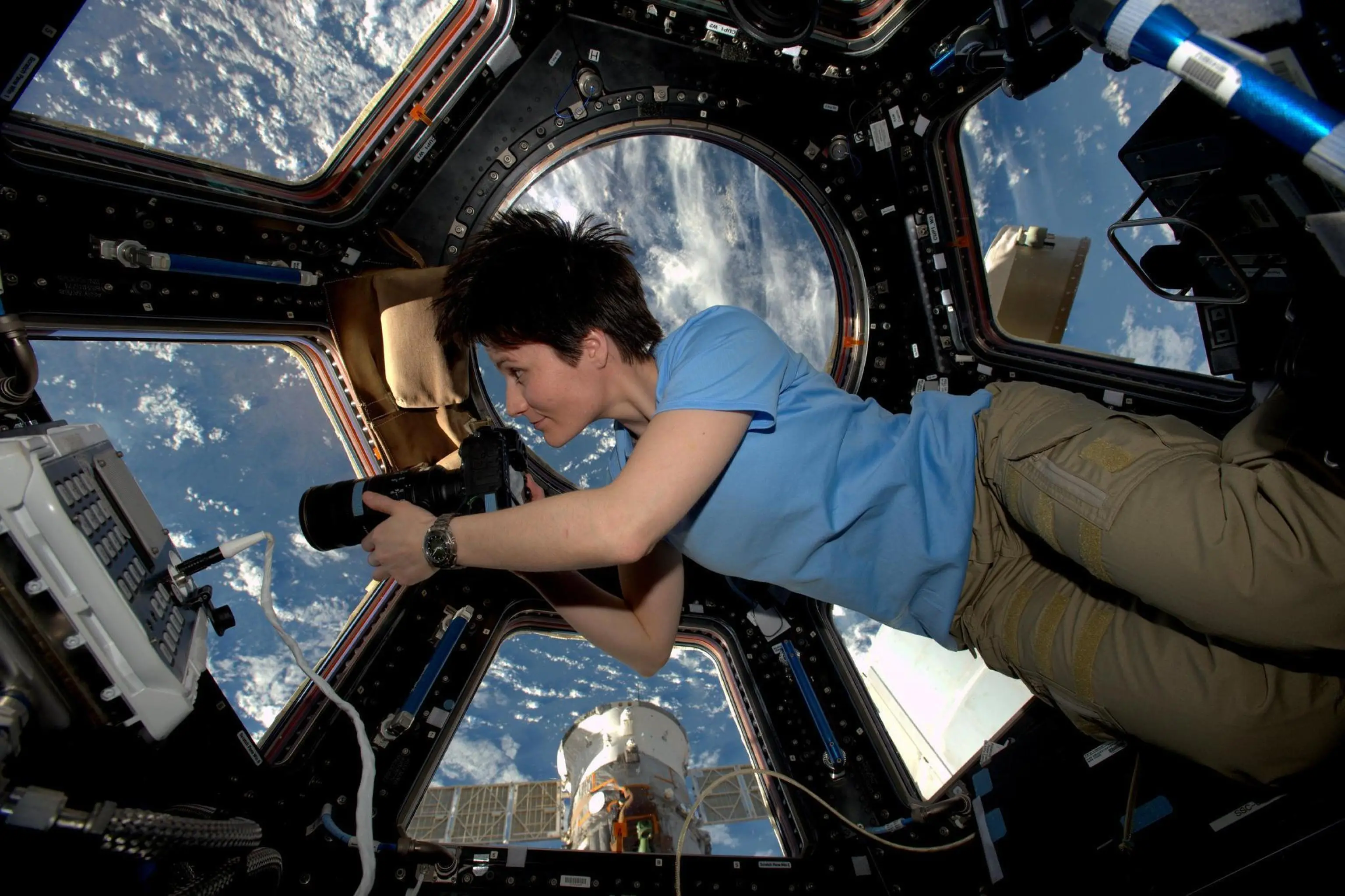 Samantha Cristoforetti rientra sulla terra. La partenza stanotte dalla Stazione Spaziale