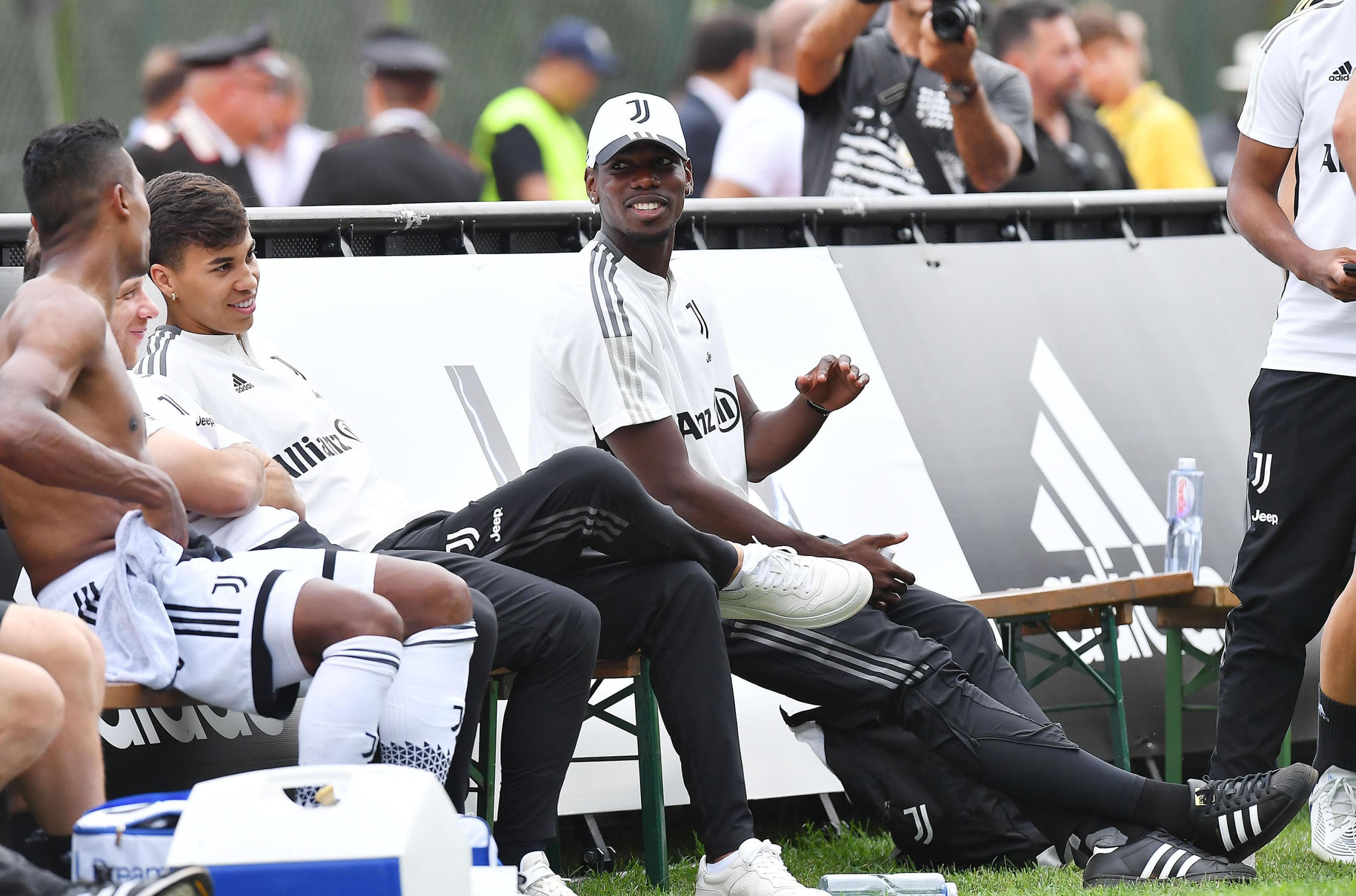 Pogba Si Opera Al Ginocchio Destro: La Juventus Perde Il Francese Per 6 ...