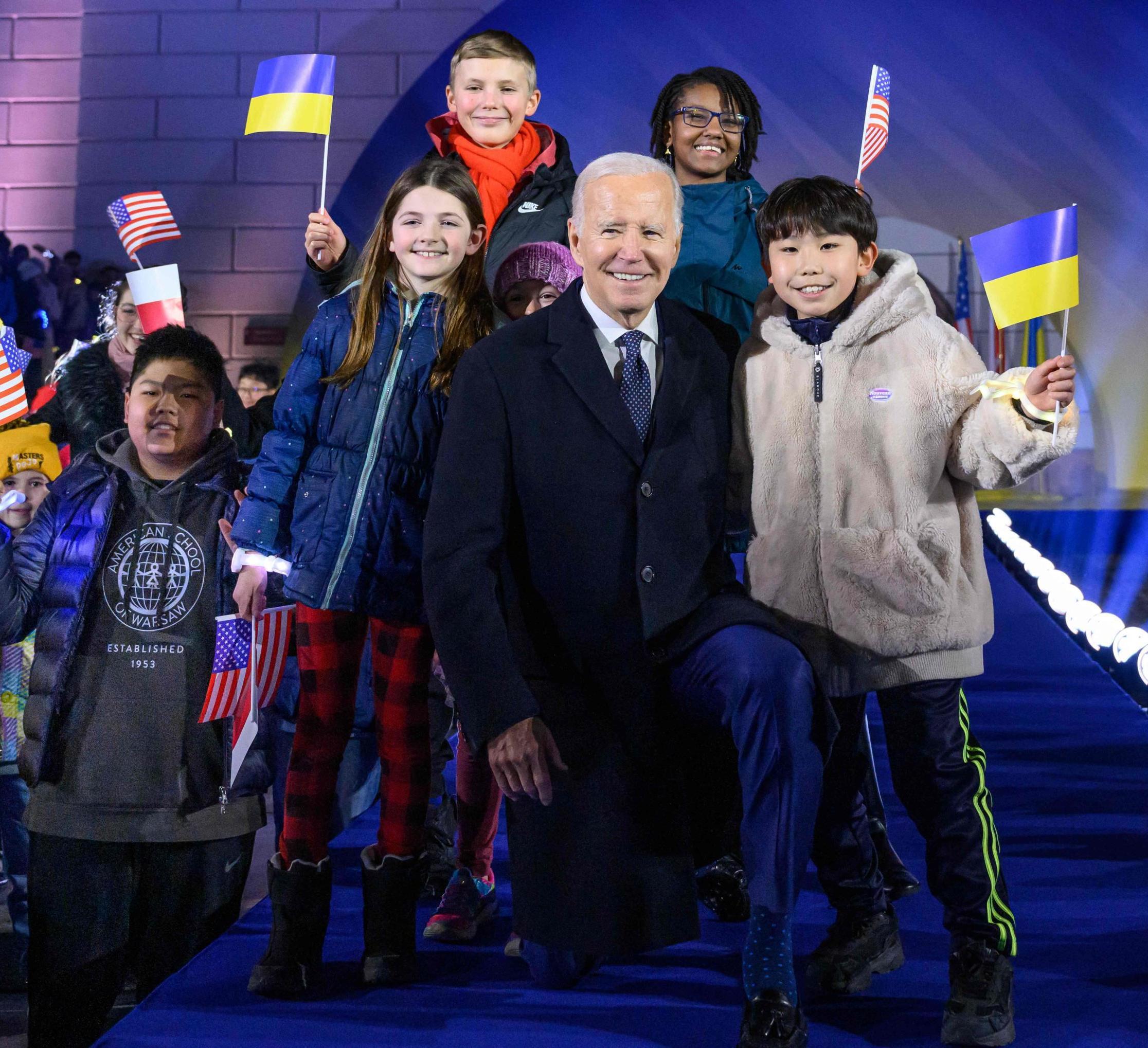 Il Patto Di Biden A Varsavia "Kiev Non Sarà Mai Sconfitta, Difenderemo ...