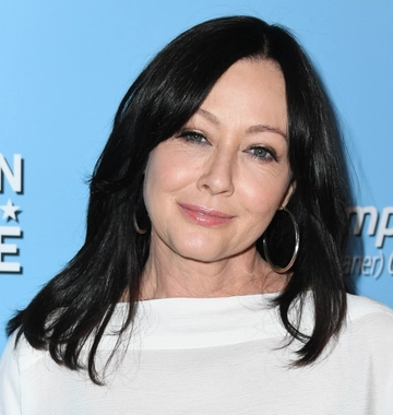 Shannen Doherty, il tumore e la libido: “Cure e farmaci, il sesso non è più così bello”