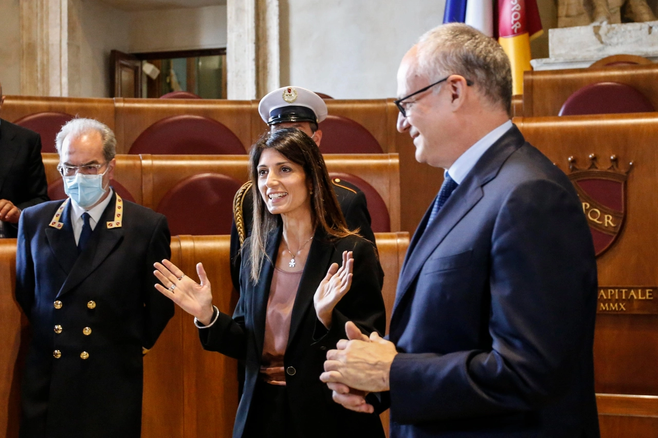 Roma il saluto di Virginia Raggi