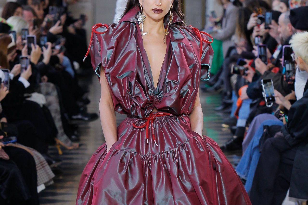 Vivienne Westwood: sfila anche la bellissima Irina Shayk