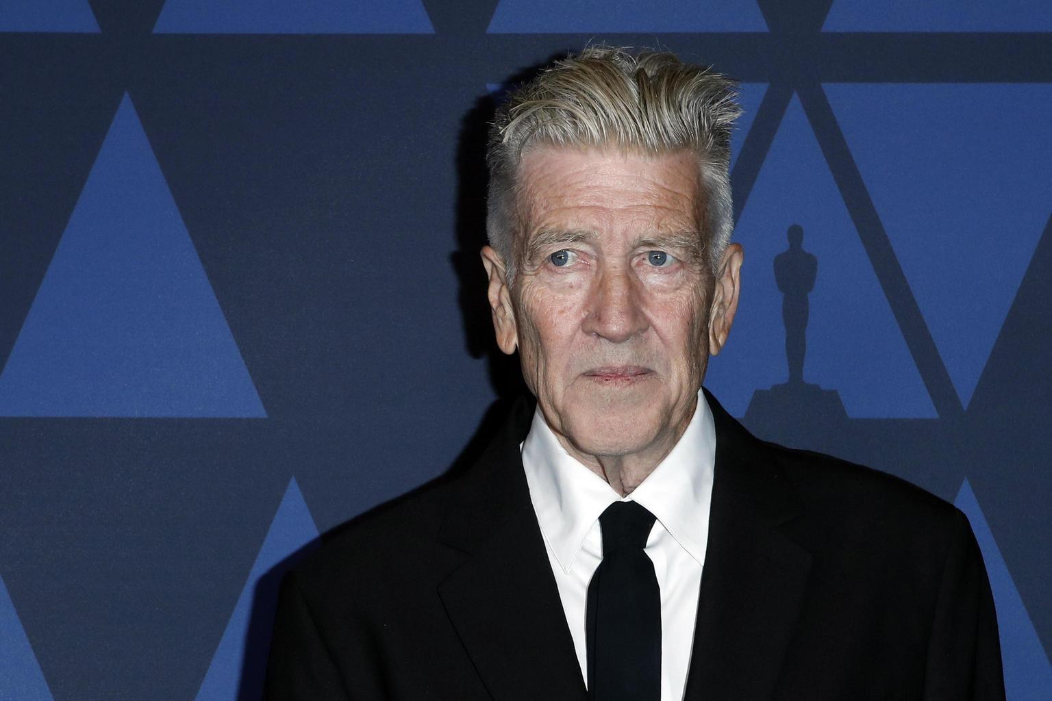 Morto David Lynch, il regista di Twin Peaks