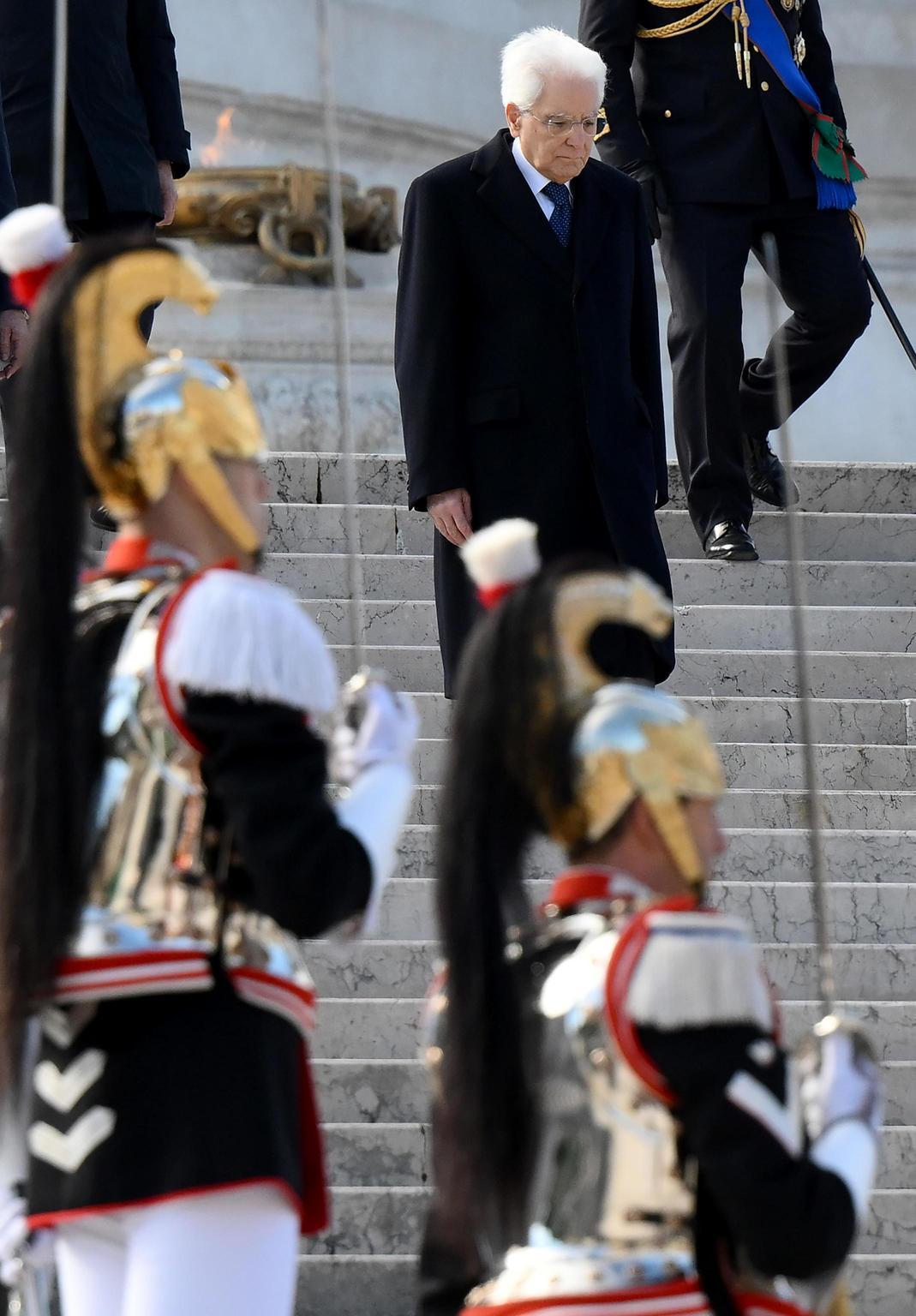 Mattarella esprime gratitudine a Papa Francesco per 12 anni di Pontificato