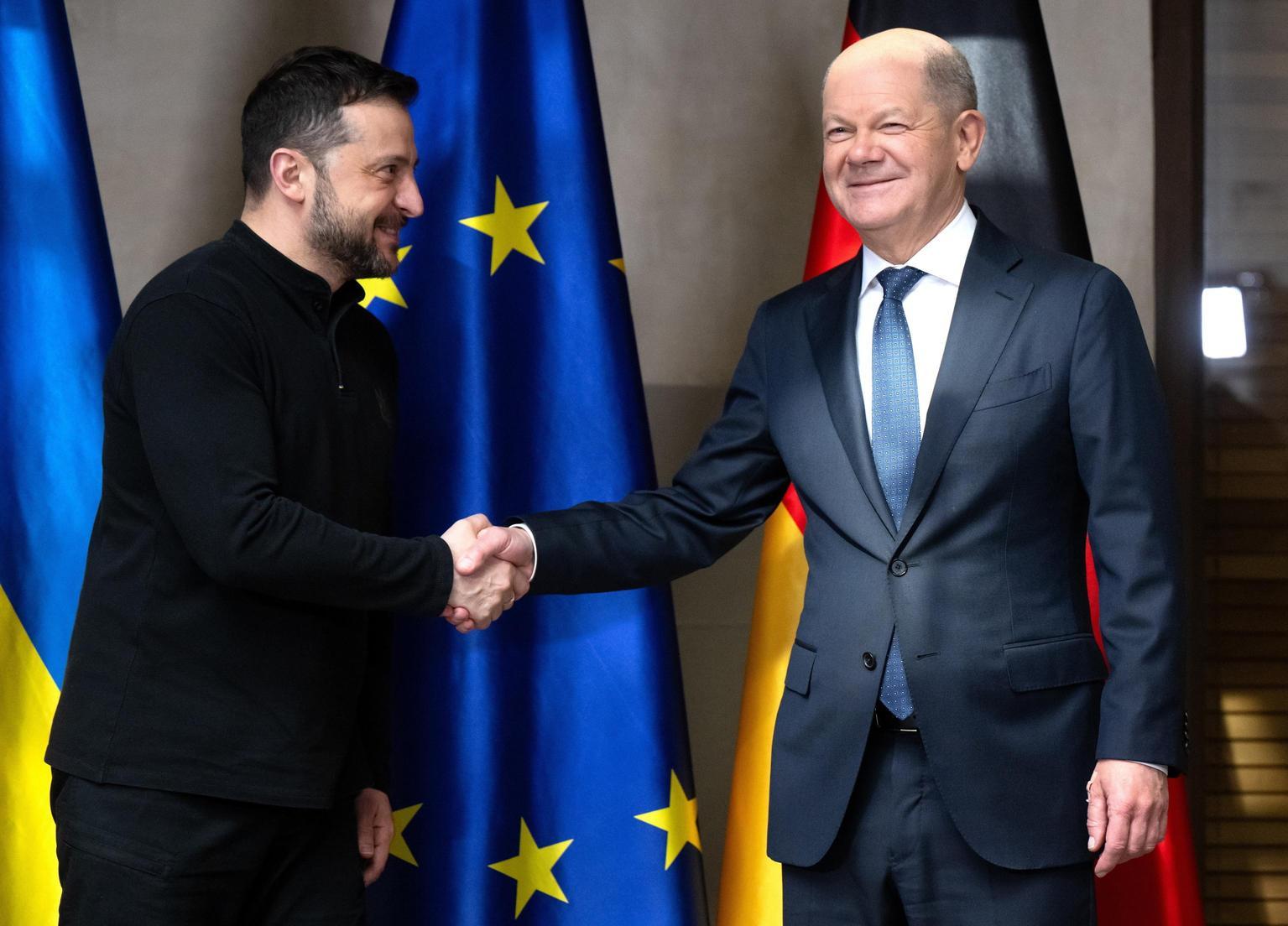 Scholz e Zelensky discutono di una pace giusta per l'Ucraina