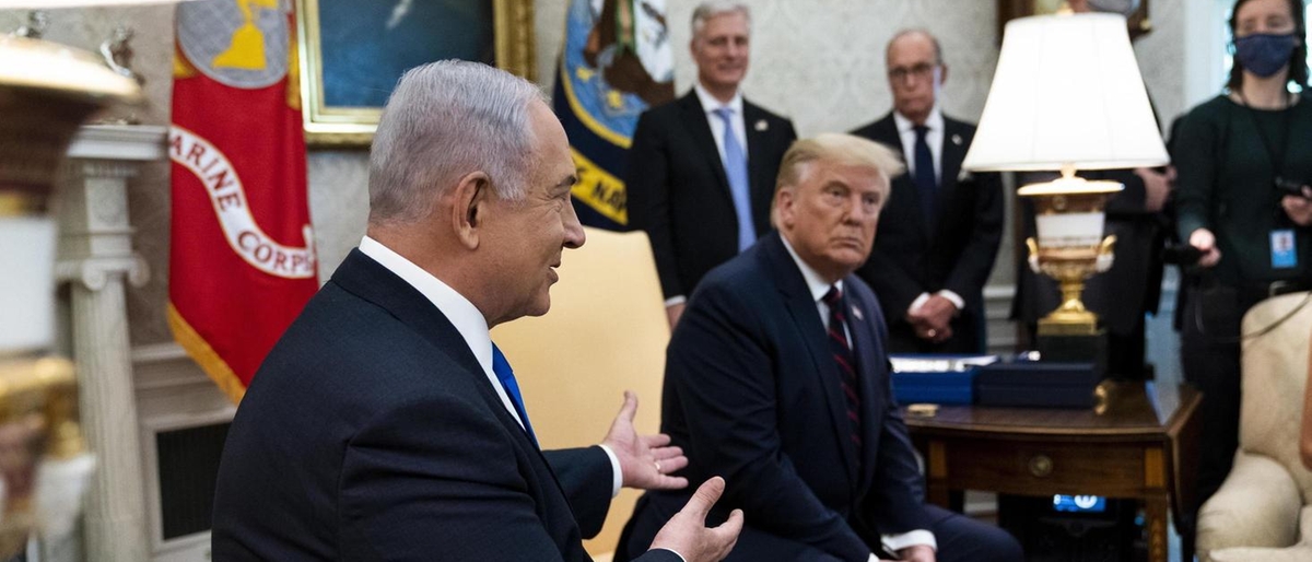 Trump accoglie l’amico Netanyahu: 