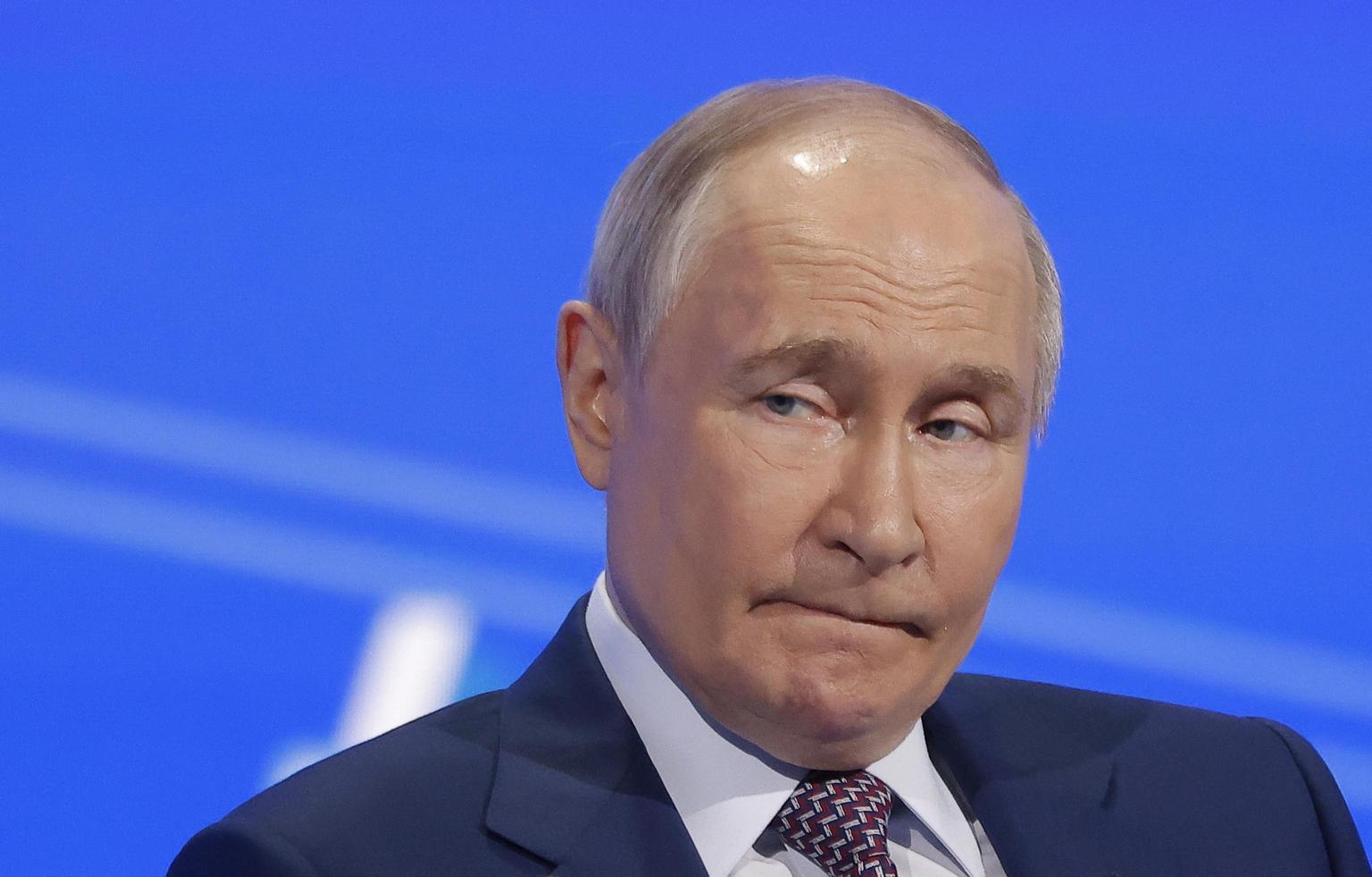 Putin, stop alle armi all'Ucraina per il cessate il fuoco