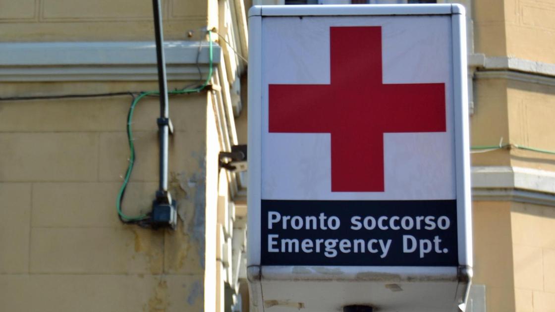 Lite per un pallone, 13enne accoltellato da altro ragazzino