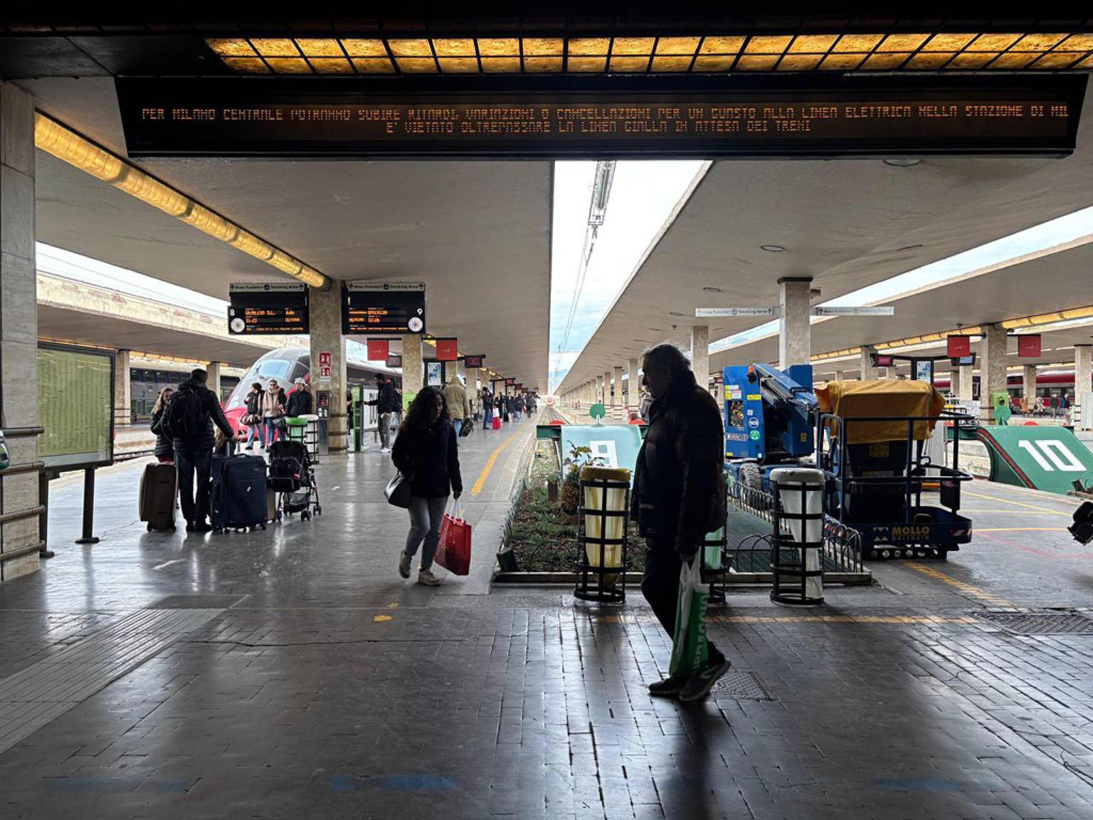 Guasto al nodo di Milano: ritardi e cancellazioni alla Stazione Centrale