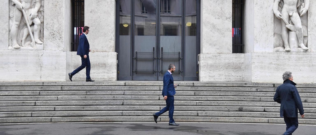 Crescita a due cifre per gli utili netti delle banche e società quotate a Milano nel primo semestre 2024