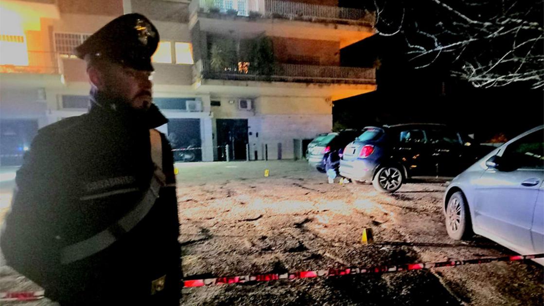 Uccise a colpi di pistola il ladro in fuga: vigilante arrestato per omicidio a Roma