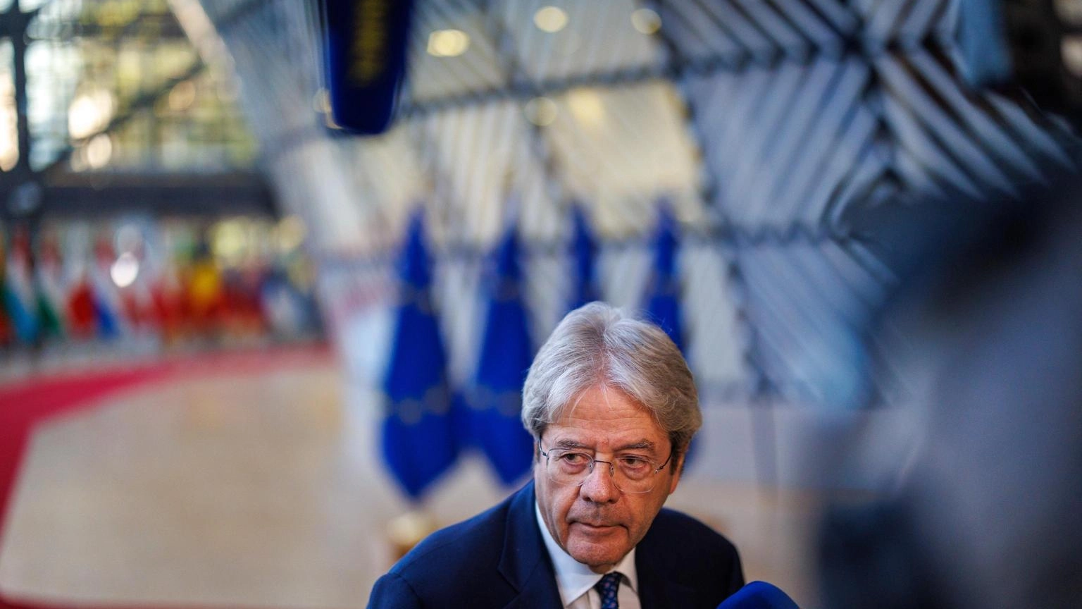 Gentiloni, Trump ci dà la sveglia, l'Ue non resti indietro