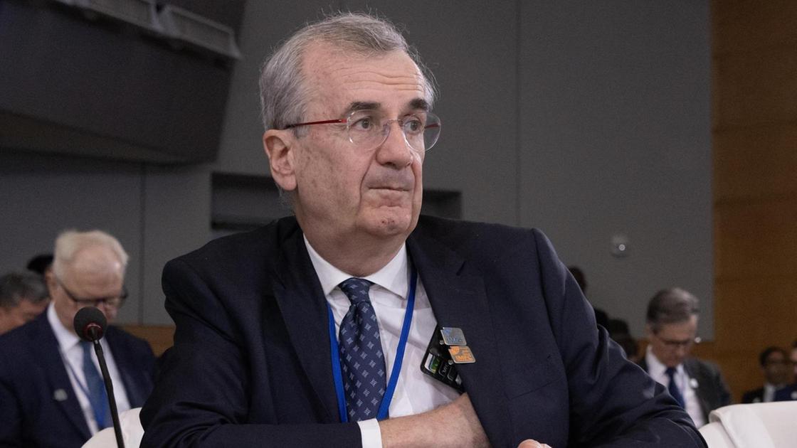 Banca di Francia: Villeroy prevede tasso Bce al 2% entro l