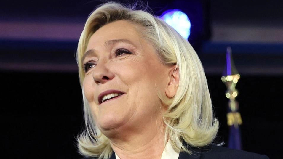 Sospetti su Le Pen . Inchiesta sui fondi per la campagna 2022