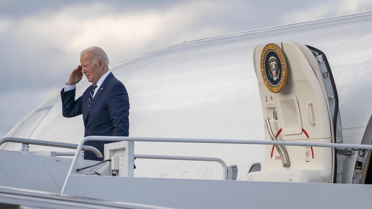 Israele-Iran, Biden convoca G7: 'Risposta diplomatica unitaria'